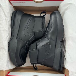 Nike Kids Black Boots
